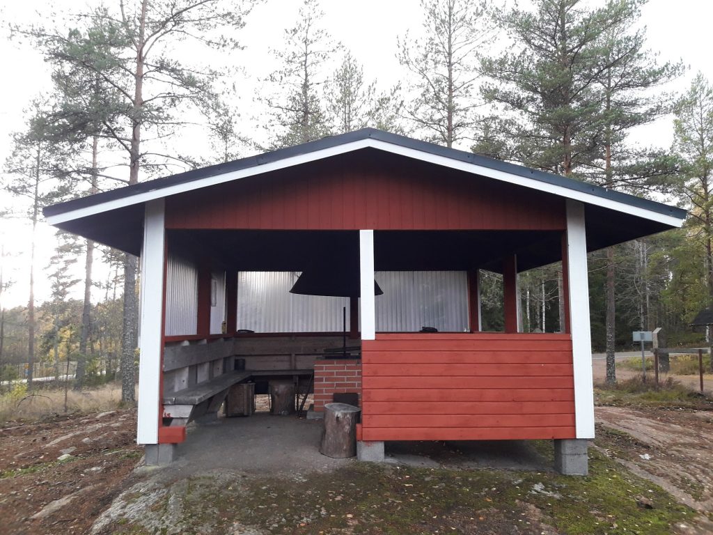 Ravijoen taukopaikka Salpapolku